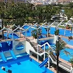 Διαμέρισμα Oasis Benal *