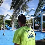 Διαμέρισμα Oasis Benal *