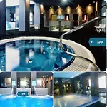 Διαμέρισμα Oasis Benal *